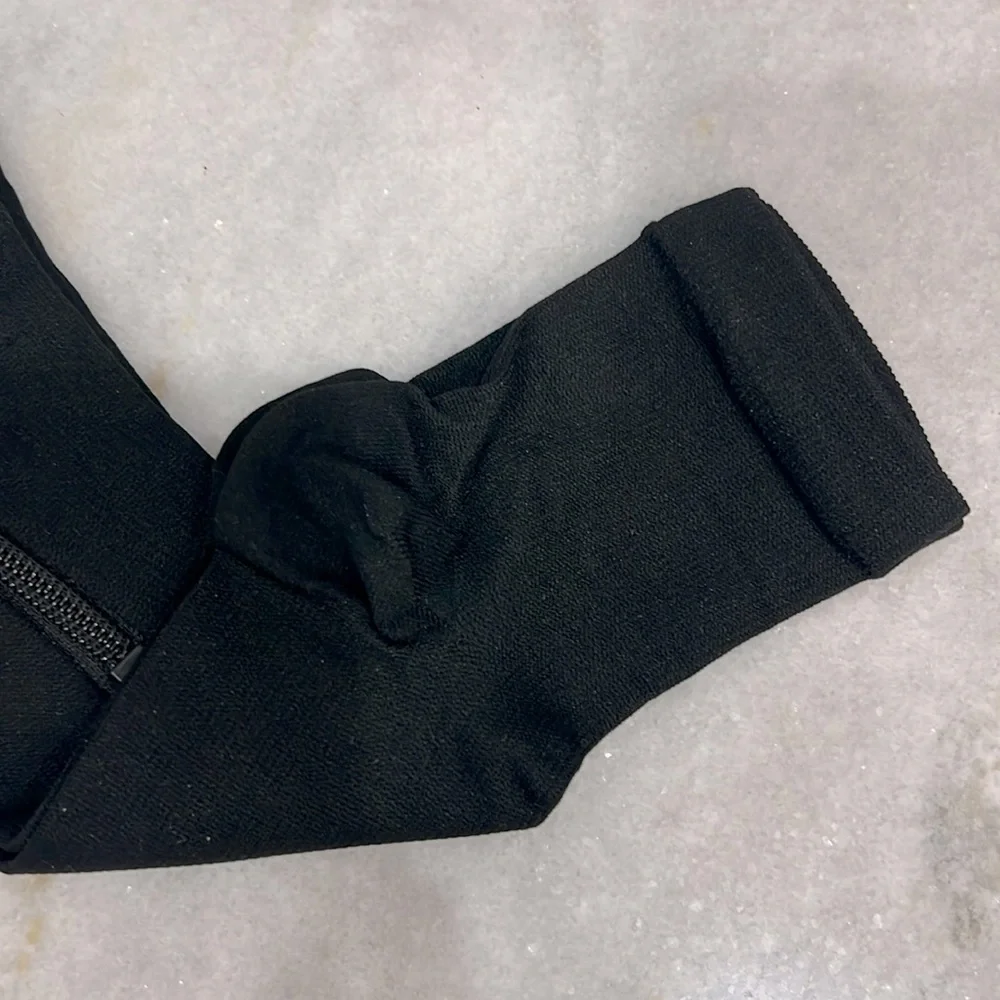 Black Spandex and Nylon 15-20mmHg Zippered Toeless S/M Compression Socks…